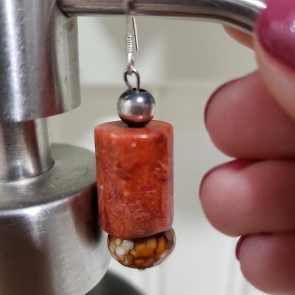 Women's authentic coral stone and earth tone, silver fish hook earrings, new. - Picture 2 of 9